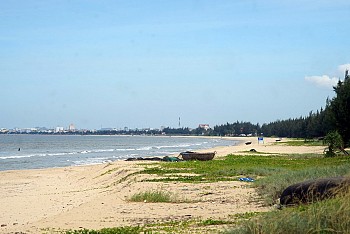 Bãi Biển Xuân Thiều